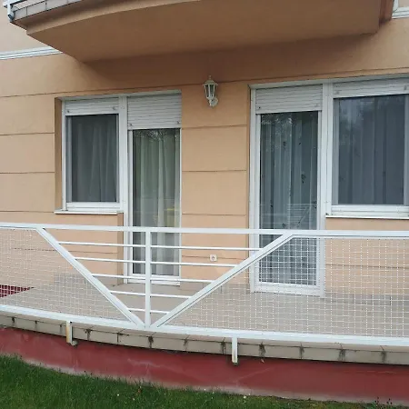 Arnyas Διαμέρισμα Balatonlelle